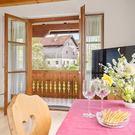 Mayerbauer Farm stay *